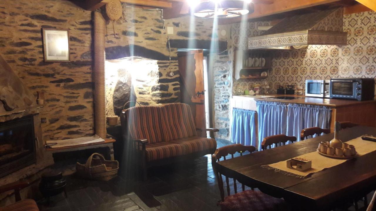 Casa Rural Albina Susane del Sil エクステリア 写真